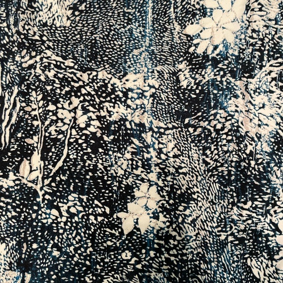 Lululemon flow y tank - Picture 4 of 5